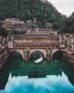 Lộng lẫy một Cổ Trấn