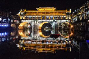 Cổ Trấn về đêm